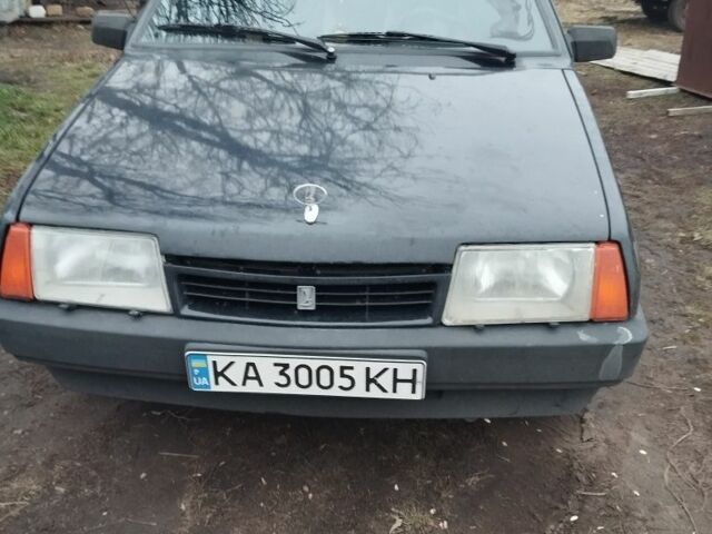 Черный ВАЗ 2109, объемом двигателя 1.5 л и пробегом 380 тыс. км за 1300 $, фото 1 на Automoto.ua