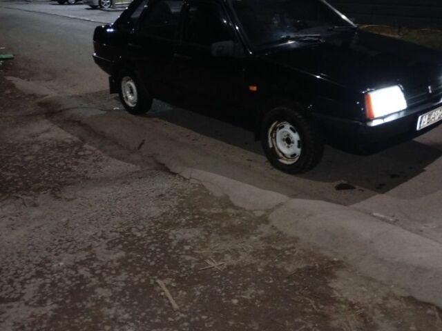 Черный ВАЗ 2109, объемом двигателя 1.5 л и пробегом 1 тыс. км за 1507 $, фото 4 на Automoto.ua