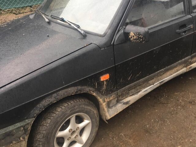 Черный ВАЗ 2109, объемом двигателя 0 л и пробегом 150 тыс. км за 250 $, фото 1 на Automoto.ua