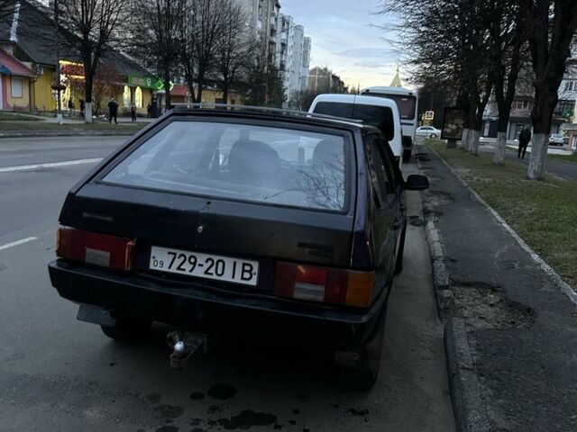 Фиолетовый ВАЗ 2109, объемом двигателя 1.6 л и пробегом 2 тыс. км за 899 $, фото 2 на Automoto.ua