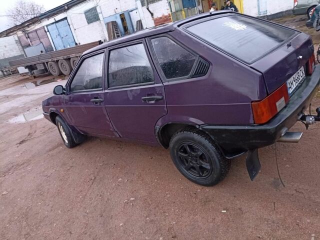 Фиолетовый ВАЗ 2109, объемом двигателя 1.5 л и пробегом 230 тыс. км за 300 $, фото 2 на Automoto.ua
