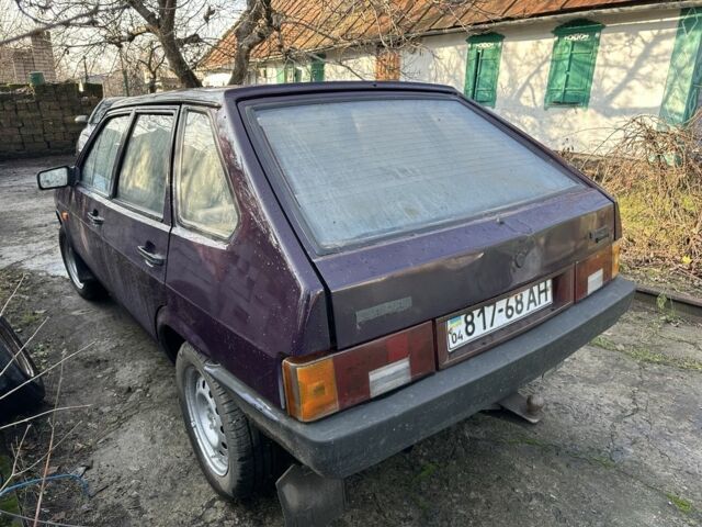 Фиолетовый ВАЗ 2109, объемом двигателя 1.5 л и пробегом 100 тыс. км за 700 $, фото 1 на Automoto.ua