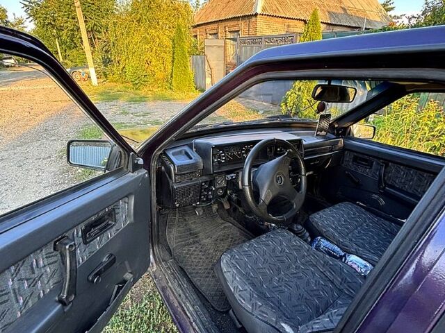 Фіолетовий ВАЗ 2109, об'ємом двигуна 1.5 л та пробігом 237 тис. км за 1200 $, фото 4 на Automoto.ua