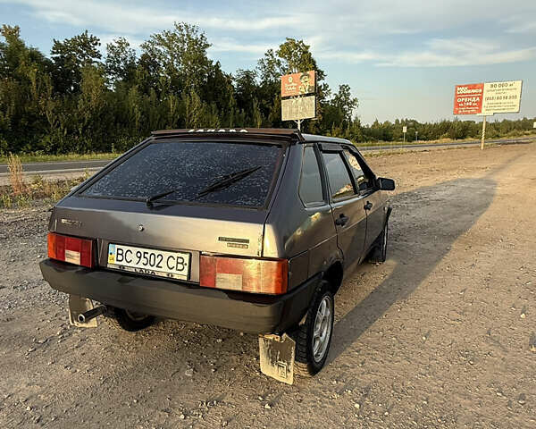 Фиолетовый ВАЗ 2109, объемом двигателя 1.5 л и пробегом 360 тыс. км за 850 $, фото 2 на Automoto.ua