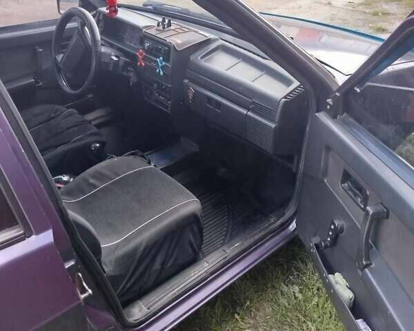 Фиолетовый ВАЗ 2109, объемом двигателя 1.5 л и пробегом 217 тыс. км за 1300 $, фото 5 на Automoto.ua