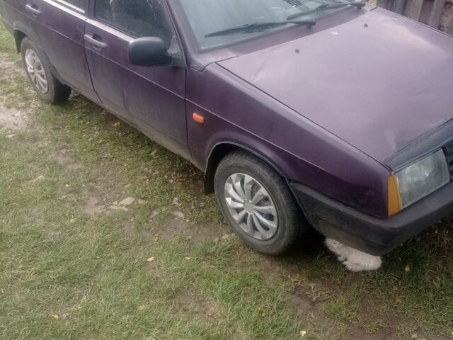 ВАЗ 2109 1999 в Сколе на Automoto.ua Фиолетовый ВАЗ 2109, объемом двигателя 1.5 л и пробегом 350 тыс. км за 750 $, фото 5 на Automoto.ua