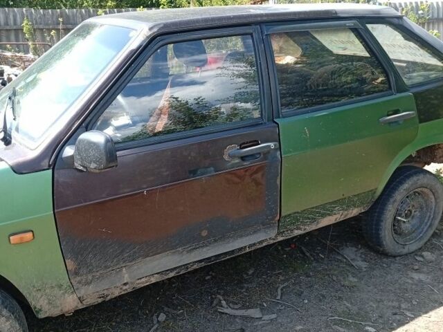 Коричневый ВАЗ 2109, объемом двигателя 0 л и пробегом 350 тыс. км за 475 $, фото 1 на Automoto.ua