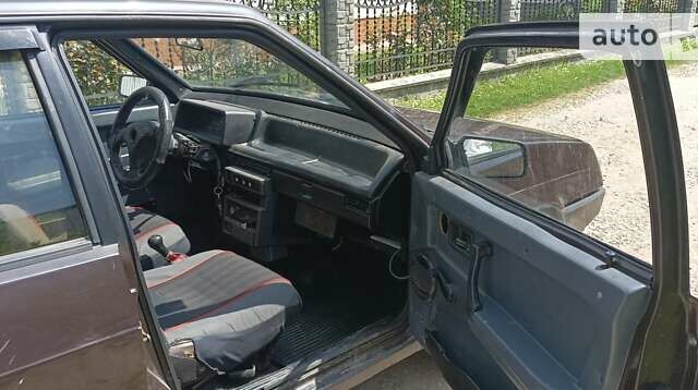 Коричневий ВАЗ 2109, об'ємом двигуна 1.3 л та пробігом 350 тис. км за 1150 $, фото 1 на Automoto.ua