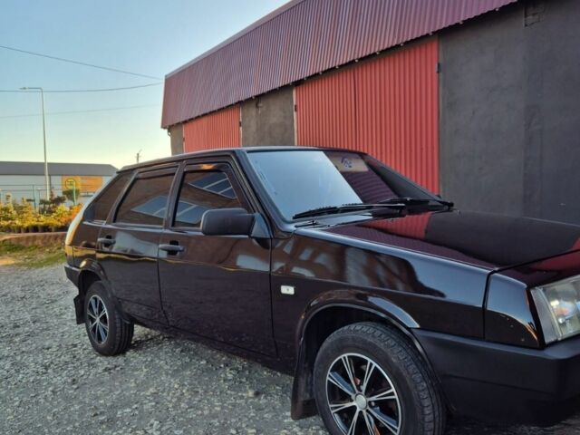 Коричневий ВАЗ 2109, об'ємом двигуна 1.5 л та пробігом 40 тис. км за 1650 $, фото 1 на Automoto.ua