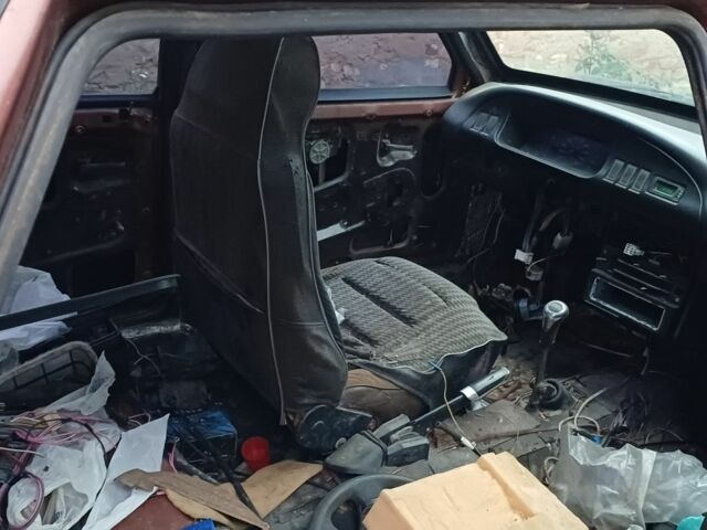 Коричневий ВАЗ 2109, об'ємом двигуна 1 л та пробігом 46 тис. км за 700 $, фото 3 на Automoto.ua