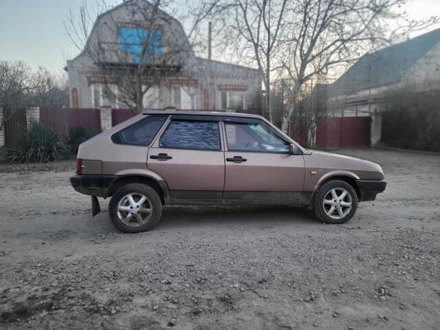Коричневий ВАЗ 2109, об'ємом двигуна 1.5 л та пробігом 250 тис. км за 1000 $, фото 9 на Automoto.ua