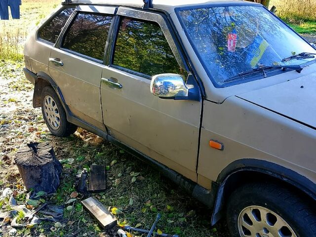 Коричневый ВАЗ 2109, объемом двигателя 1.5 л и пробегом 125 тыс. км за 840 $, фото 4 на Automoto.ua