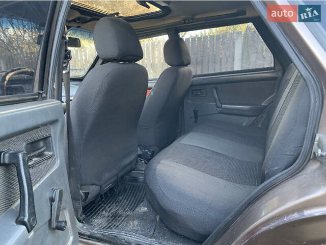 Коричневый ВАЗ 2109, объемом двигателя 1.3 л и пробегом 72 тыс. км за 943 $, фото 4 на Automoto.ua