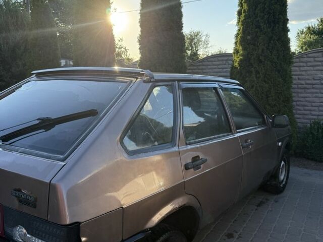 Коричневый ВАЗ 2109, объемом двигателя 1.5 л и пробегом 312 тыс. км за 500 $, фото 3 на Automoto.ua