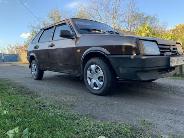 ВАЗ 2109 1995 в Буче на Automoto.ua Коричневый ВАЗ 2109, объемом двигателя 1.3 л и пробегом 176 тыс. км за 1250 $, фото 4 на Automoto.ua