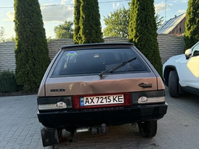 Коричневый ВАЗ 2109, объемом двигателя 1.5 л и пробегом 312 тыс. км за 500 $, фото 2 на Automoto.ua