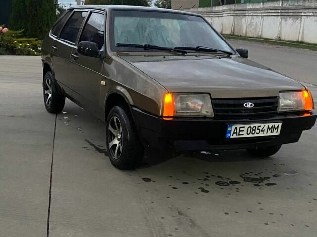 Коричневый ВАЗ 2109, объемом двигателя 1.5 л и пробегом 90 тыс. км за 1423 $, фото 3 на Automoto.ua