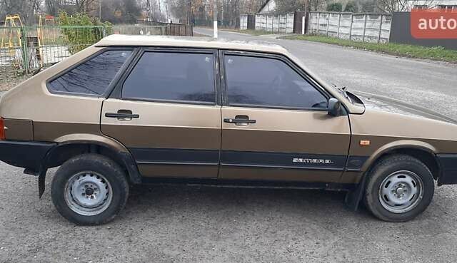 Коричневый ВАЗ 2109, объемом двигателя 1.5 л и пробегом 240 тыс. км за 1450 $, фото 5 на Automoto.ua