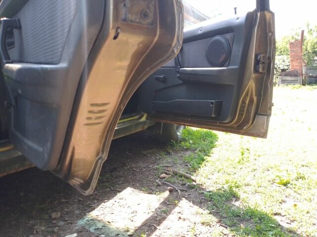 Коричневый ВАЗ 2109, объемом двигателя 1.5 л и пробегом 353 тыс. км за 999 $, фото 3 на Automoto.ua