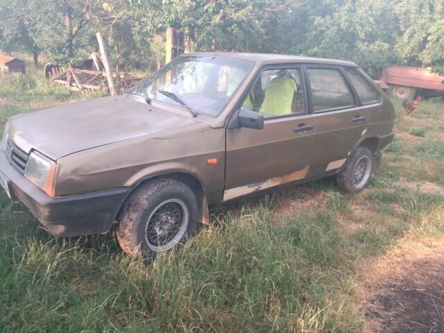 Коричневый ВАЗ 2109, объемом двигателя 1.5 л и пробегом 353 тыс. км за 999 $, фото 5 на Automoto.ua