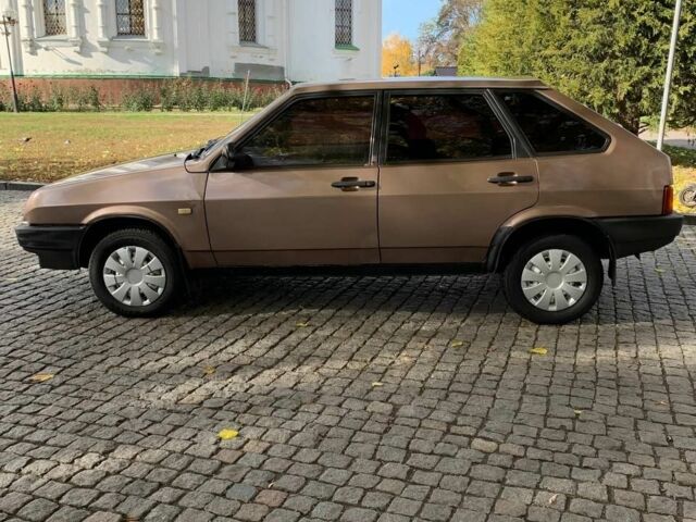 Коричневый ВАЗ 2109, объемом двигателя 1.5 л и пробегом 200 тыс. км за 1350 $, фото 2 на Automoto.ua