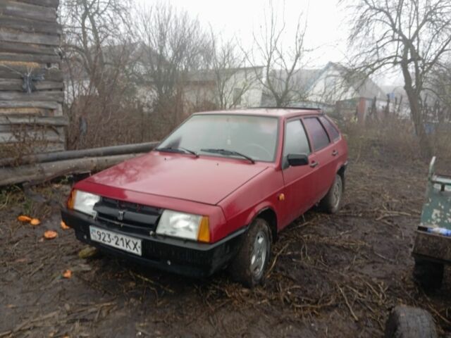 Красный ВАЗ 2109, объемом двигателя 1.5 л и пробегом 370 тыс. км за 404 $, фото 5 на Automoto.ua