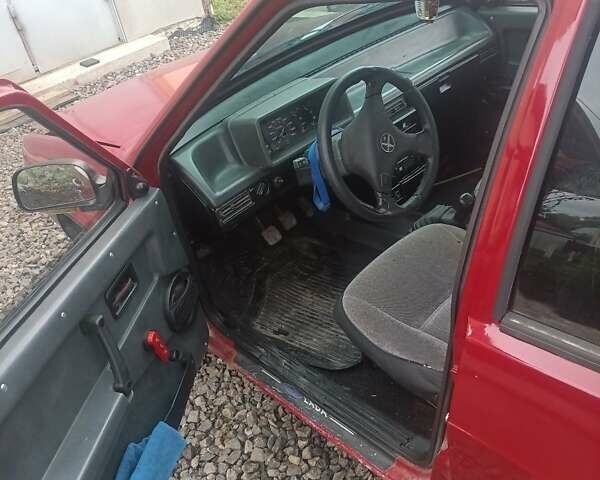 Красный ВАЗ 2109, объемом двигателя 1.5 л и пробегом 71 тыс. км за 1300 $, фото 1 на Automoto.ua