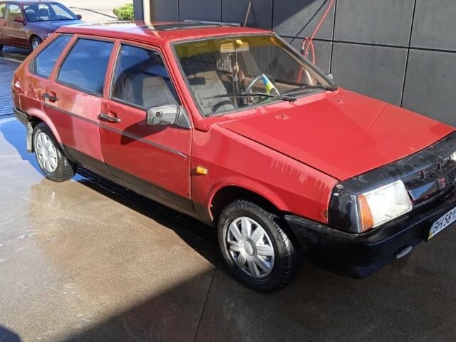 Червоний ВАЗ 2109, об'ємом двигуна 1 л та пробігом 300 тис. км за 597 $, фото 3 на Automoto.ua