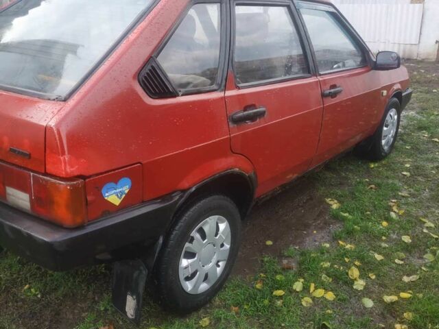 Красный ВАЗ 2109, объемом двигателя 1.3 л и пробегом 2 тыс. км за 523 $, фото 3 на Automoto.ua