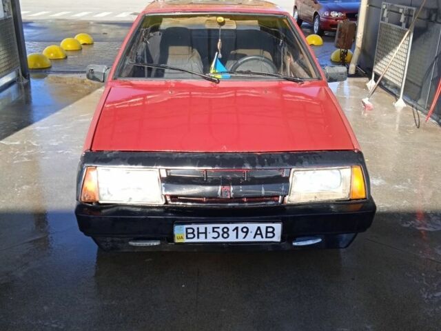 Червоний ВАЗ 2109, об'ємом двигуна 1 л та пробігом 300 тис. км за 597 $, фото 1 на Automoto.ua