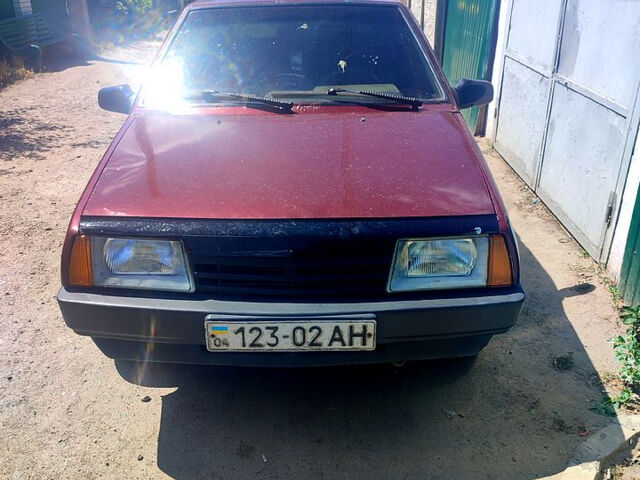 Красный ВАЗ 2109, объемом двигателя 1.5 л и пробегом 250 тыс. км за 950 $, фото 6 на Automoto.ua