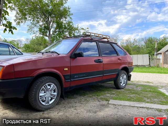 Красный ВАЗ 2109, объемом двигателя 1.3 л и пробегом 9 тыс. км за 1080 $, фото 3 на Automoto.ua