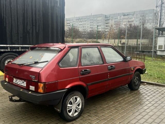 Красный ВАЗ 2109, объемом двигателя 1.3 л и пробегом 68 тыс. км за 550 $, фото 2 на Automoto.ua