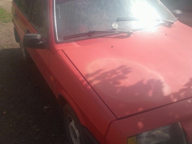 Красный ВАЗ 2109, объемом двигателя 1.3 л и пробегом 89 тыс. км за 663 $, фото 4 на Automoto.ua