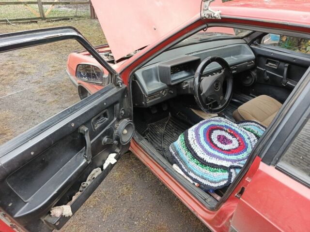 Червоний ВАЗ 2109, об'ємом двигуна 1.3 л та пробігом 100 тис. км за 900 $, фото 5 на Automoto.ua