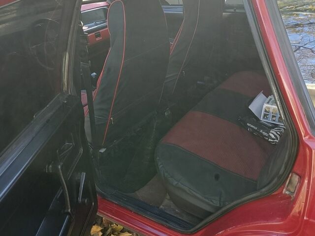 Красный ВАЗ 2109, объемом двигателя 1.3 л и пробегом 219 тыс. км за 834 $, фото 3 на Automoto.ua