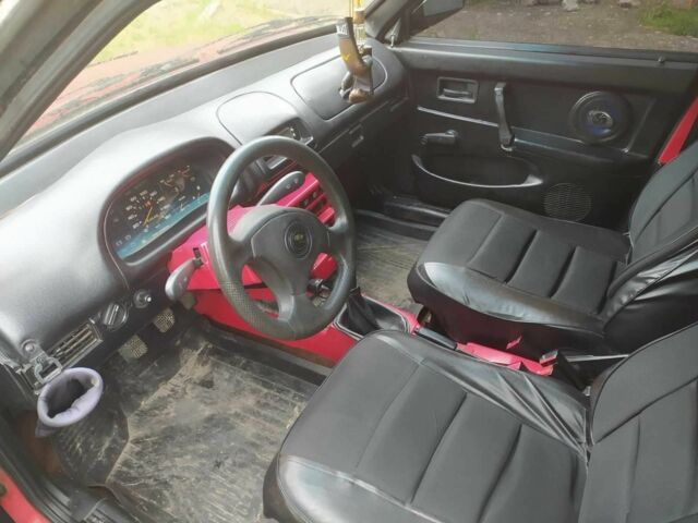 Красный ВАЗ 2109, объемом двигателя 1.3 л и пробегом 67 тыс. км за 1417 $, фото 4 на Automoto.ua