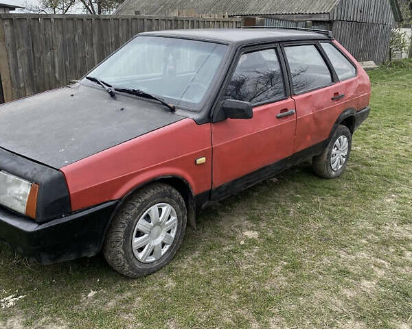 Красный ВАЗ 2109, объемом двигателя 1.5 л и пробегом 85 тыс. км за 875 $, фото 3 на Automoto.ua