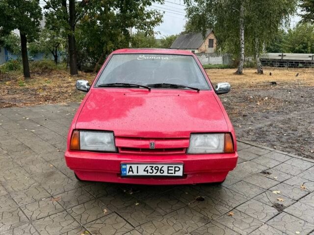 Красный ВАЗ 2109, объемом двигателя 1.3 л и пробегом 200 тыс. км за 1100 $, фото 4 на Automoto.ua