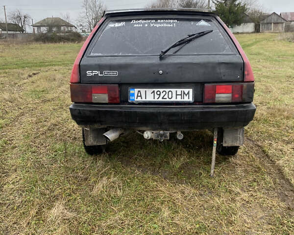 Красный ВАЗ 2109, объемом двигателя 1.5 л и пробегом 85 тыс. км за 875 $, фото 4 на Automoto.ua