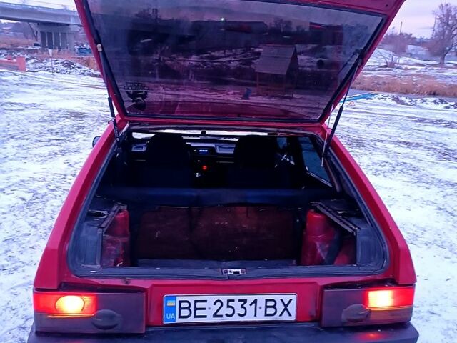 Красный ВАЗ 2109, объемом двигателя 1.3 л и пробегом 222 тыс. км за 1000 $, фото 10 на Automoto.ua