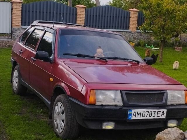 Красный ВАЗ 2109, объемом двигателя 1 л и пробегом 69 тыс. км за 1000 $, фото 5 на Automoto.ua