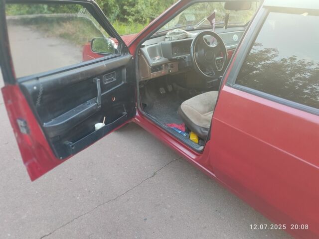 Червоний ВАЗ 2109, об'ємом двигуна 1.3 л та пробігом 100 тис. км за 1000 $, фото 1 на Automoto.ua