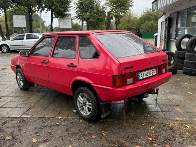 Красный ВАЗ 2109, объемом двигателя 1.3 л и пробегом 200 тыс. км за 1100 $, фото 1 на Automoto.ua