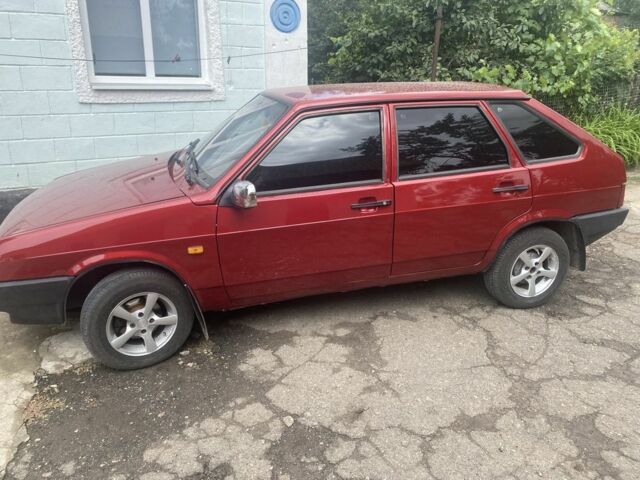 ВАЗ 2109 1988 в Кропивницком (Кировограде) на Automoto.ua Красный ВАЗ 2109, объемом двигателя 1.3 л и пробегом 110 тыс. км за 1900 $, фото 1 на Automoto.ua