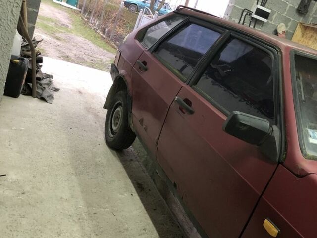 Красный ВАЗ 2109, объемом двигателя 1.3 л и пробегом 250 тыс. км за 350 $, фото 1 на Automoto.ua