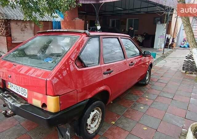 Красный ВАЗ 2109, объемом двигателя 1.3 л и пробегом 50 тыс. км за 550 $, фото 2 на Automoto.ua