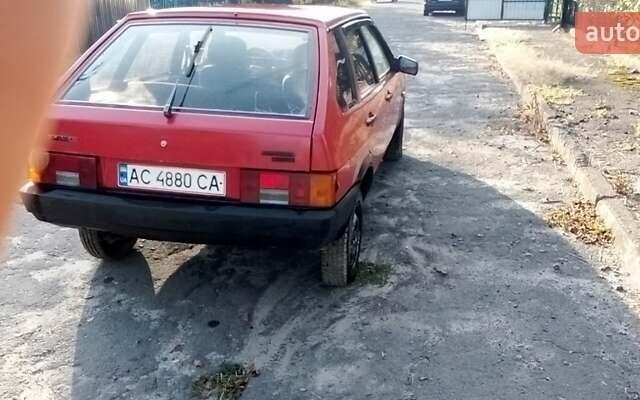 Красный ВАЗ 2109, объемом двигателя 1.29 л и пробегом 568 тыс. км за 600 $, фото 7 на Automoto.ua