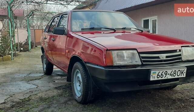 Красный ВАЗ 2109, объемом двигателя 1.3 л и пробегом 77 тыс. км за 1450 $, фото 1 на Automoto.ua