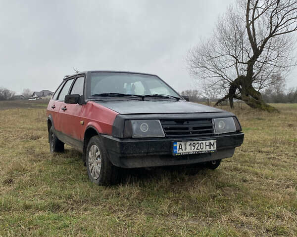 Красный ВАЗ 2109, объемом двигателя 1.5 л и пробегом 85 тыс. км за 875 $, фото 1 на Automoto.ua